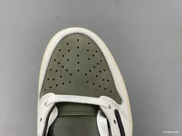 MEDIUM LOW AIR OG 1 X TRAVIS SCOTT OLIVE JORDAN DM7866-200 0628